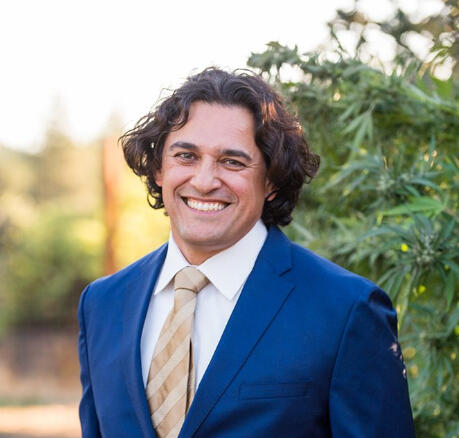 Omar Figueroa Founder | Attorney The Law Offices of Omar Figueroa, Inc. headshot